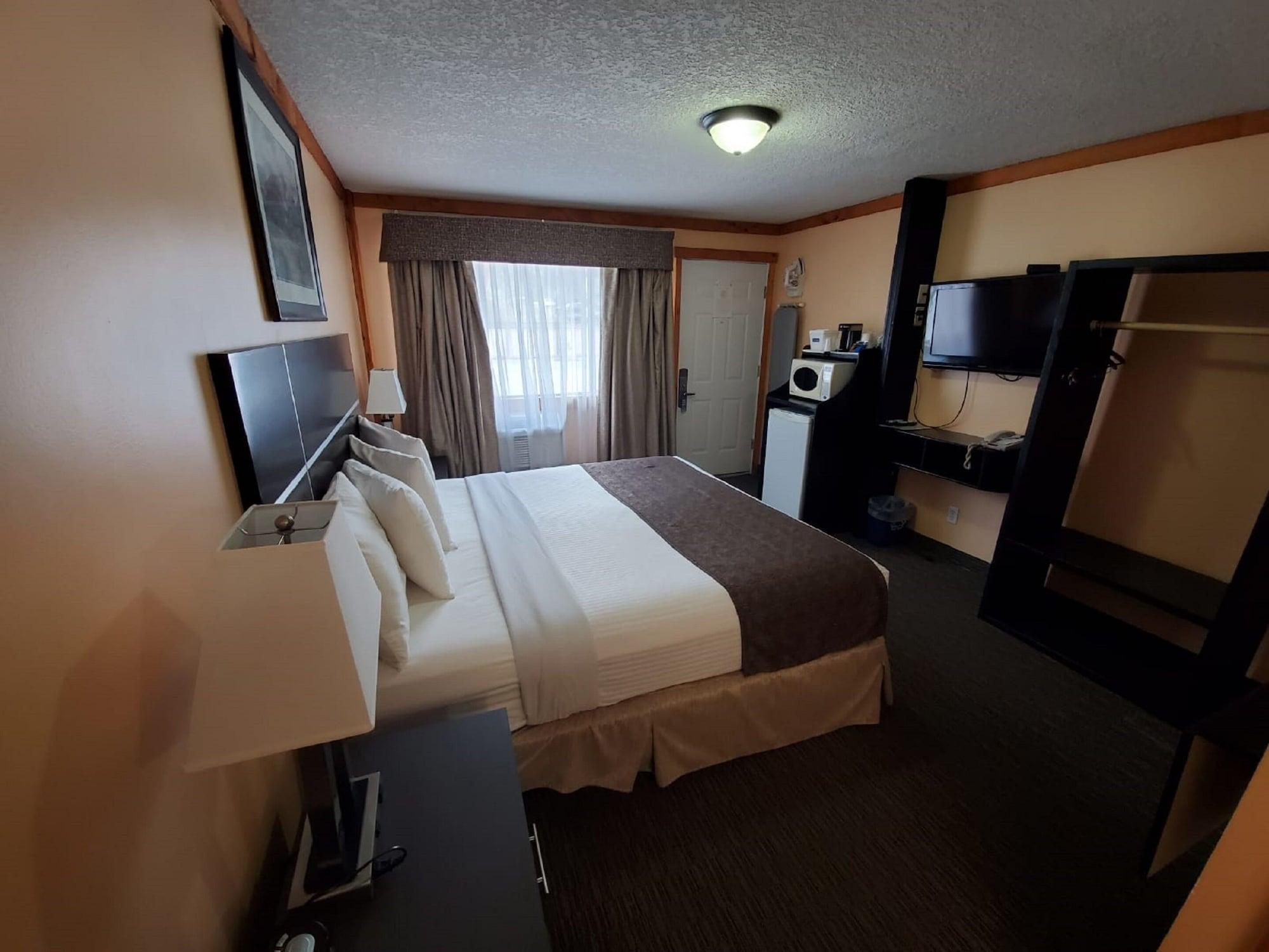 Travelodge By Wyndham Golden Sportsman Lodge Luaran gambar