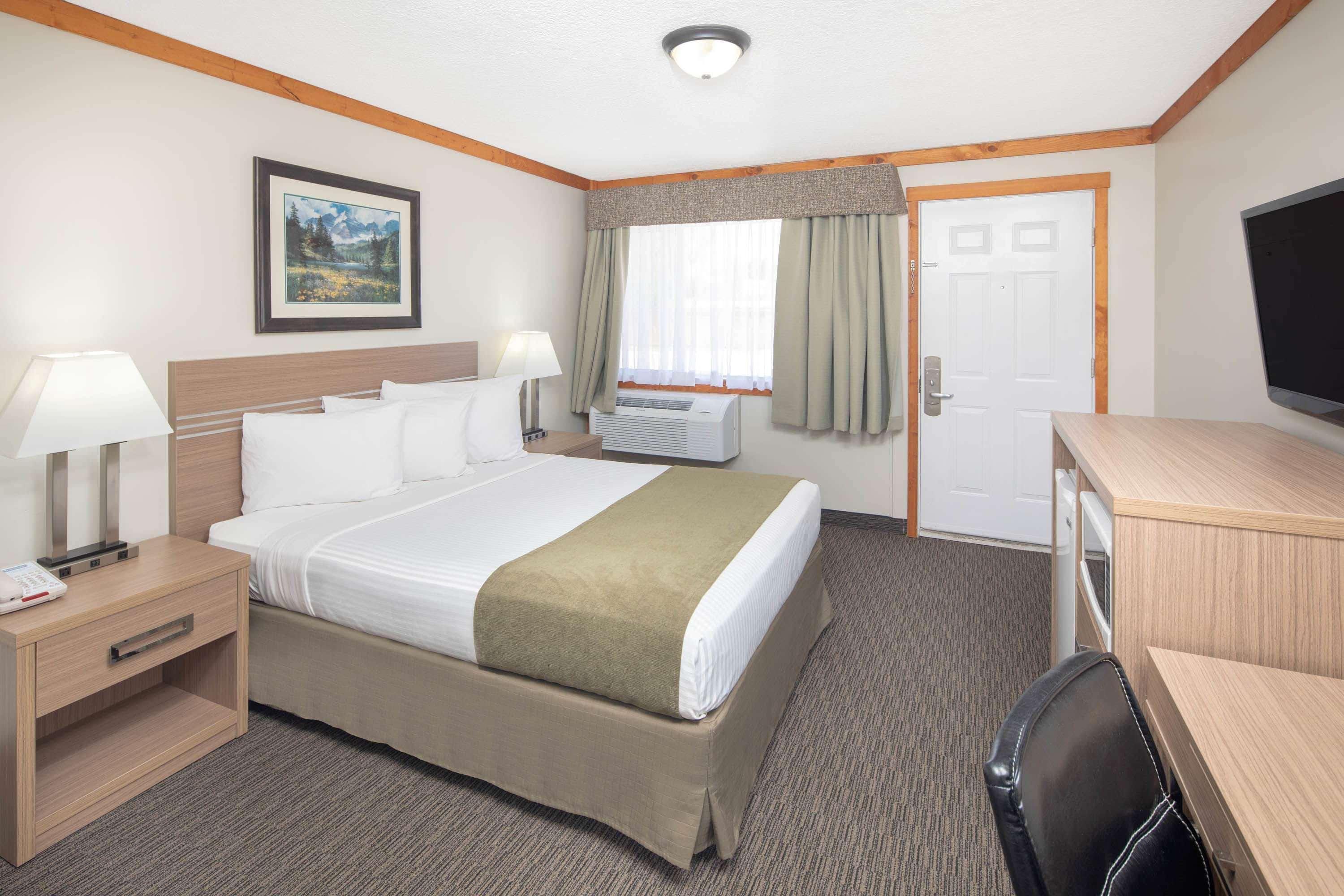 Travelodge By Wyndham Golden Sportsman Lodge Luaran gambar