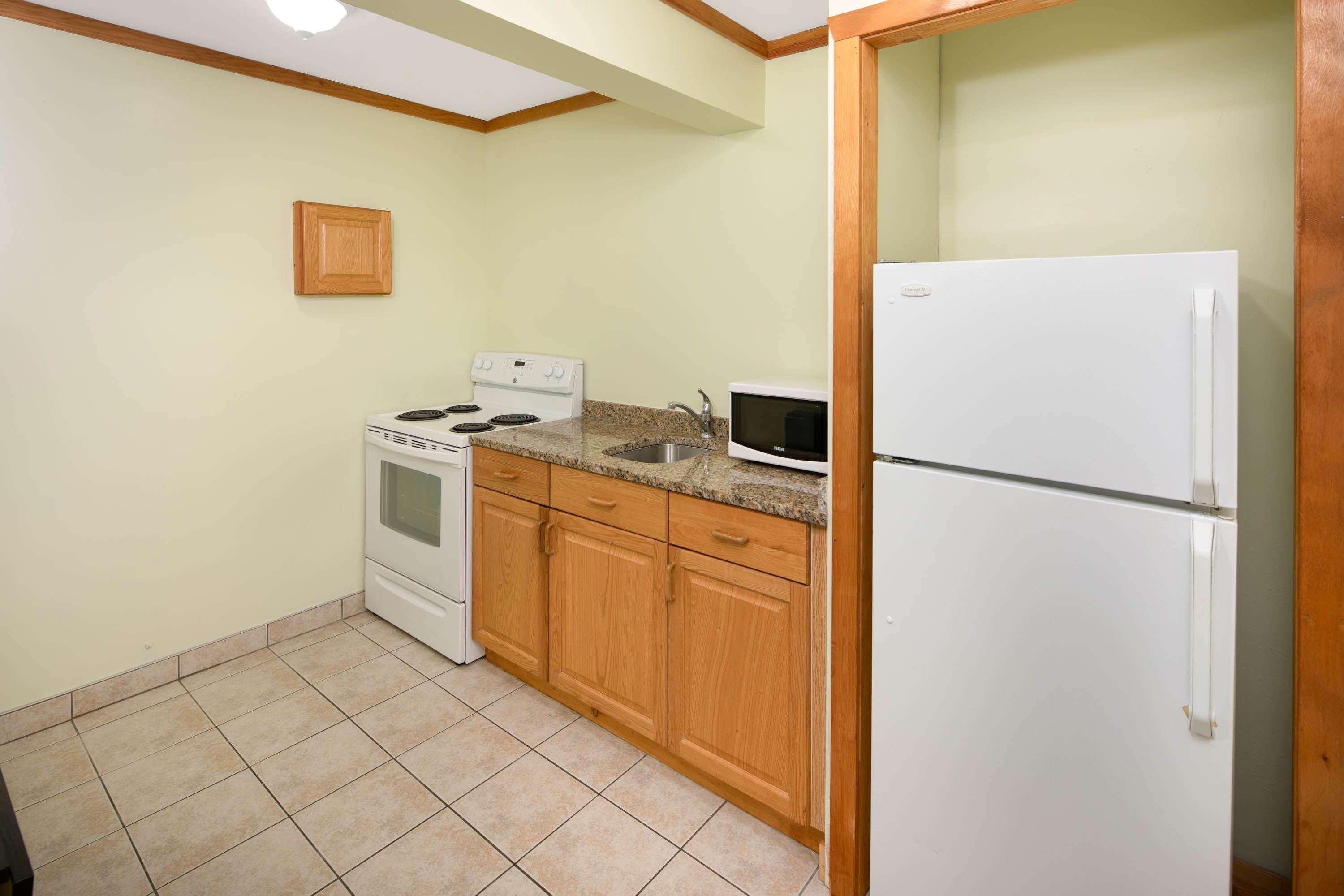 Travelodge By Wyndham Golden Sportsman Lodge Luaran gambar