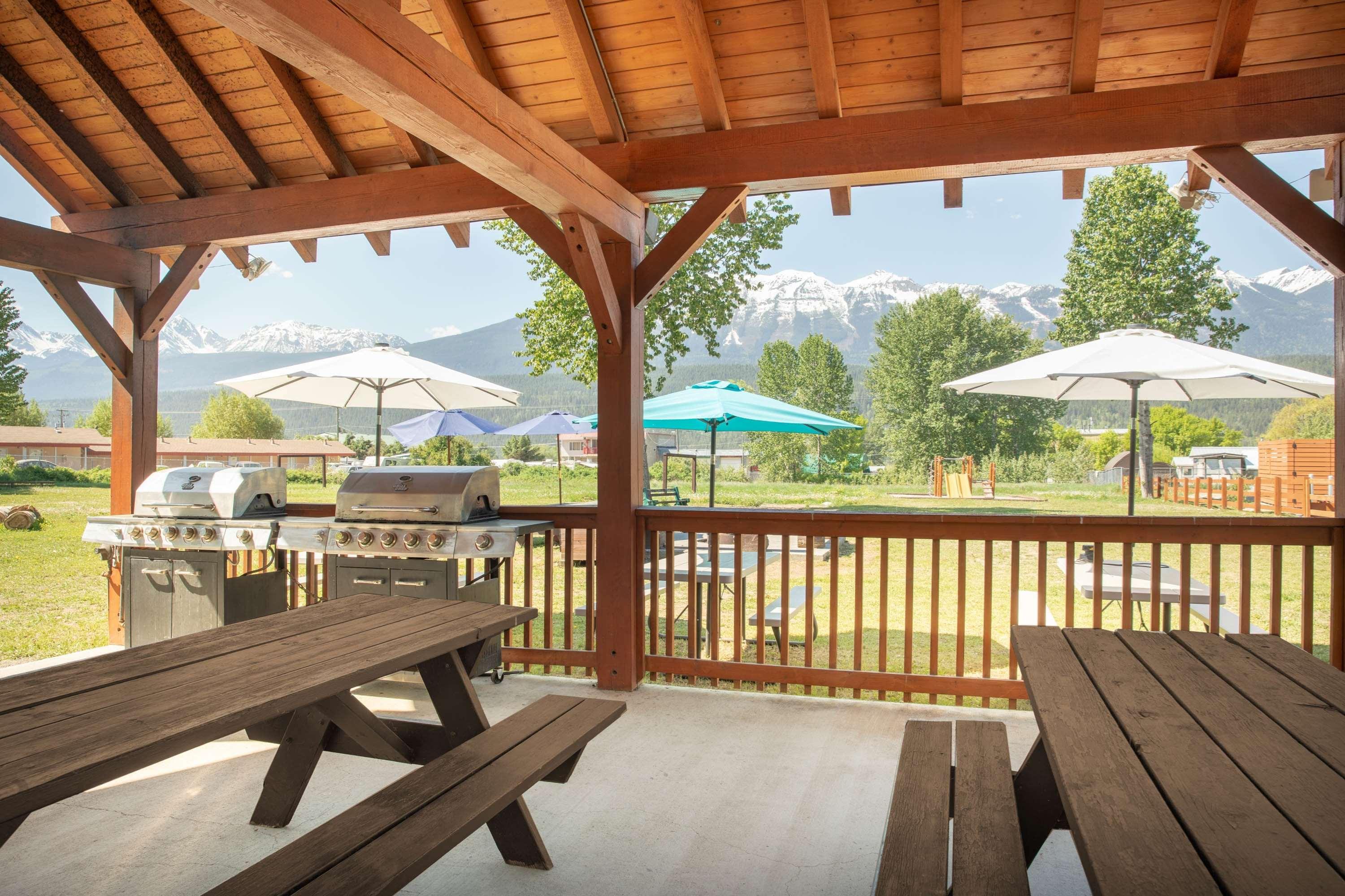 Travelodge By Wyndham Golden Sportsman Lodge Luaran gambar